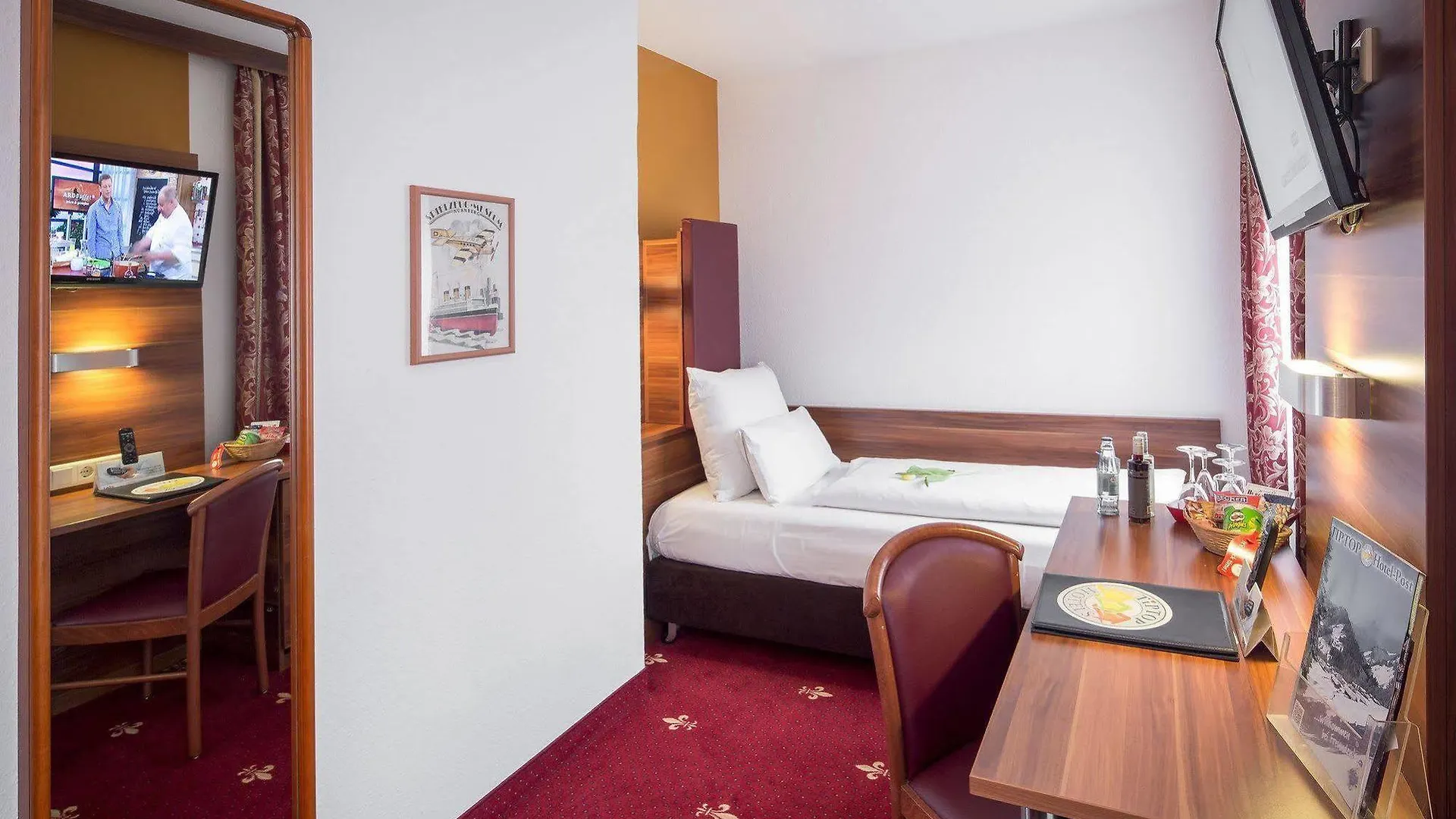 נירנברג Tiptop Hotel Burgschmiet Garni