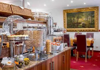 נירנברג Tiptop Hotel Burgschmiet Garni
