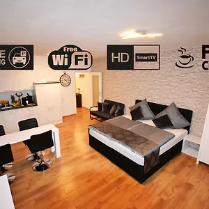  Apartment Madame Tower Germany