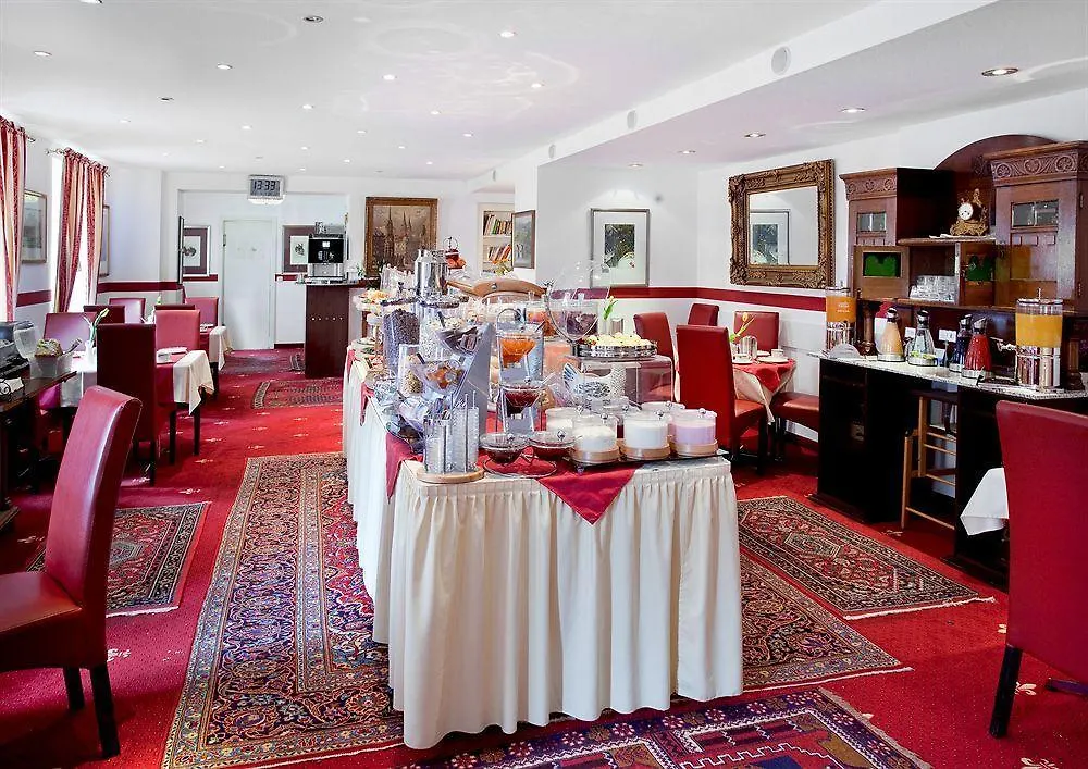 Tiptop Hotel Burgschmiet Garni Nuremberg