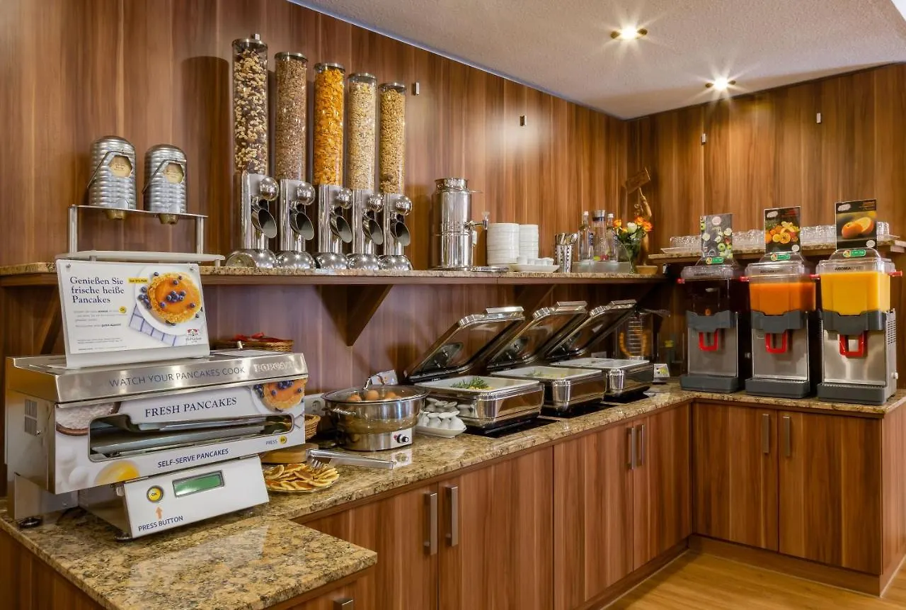 Tiptop Hotel Burgschmiet Garni Nuremberg