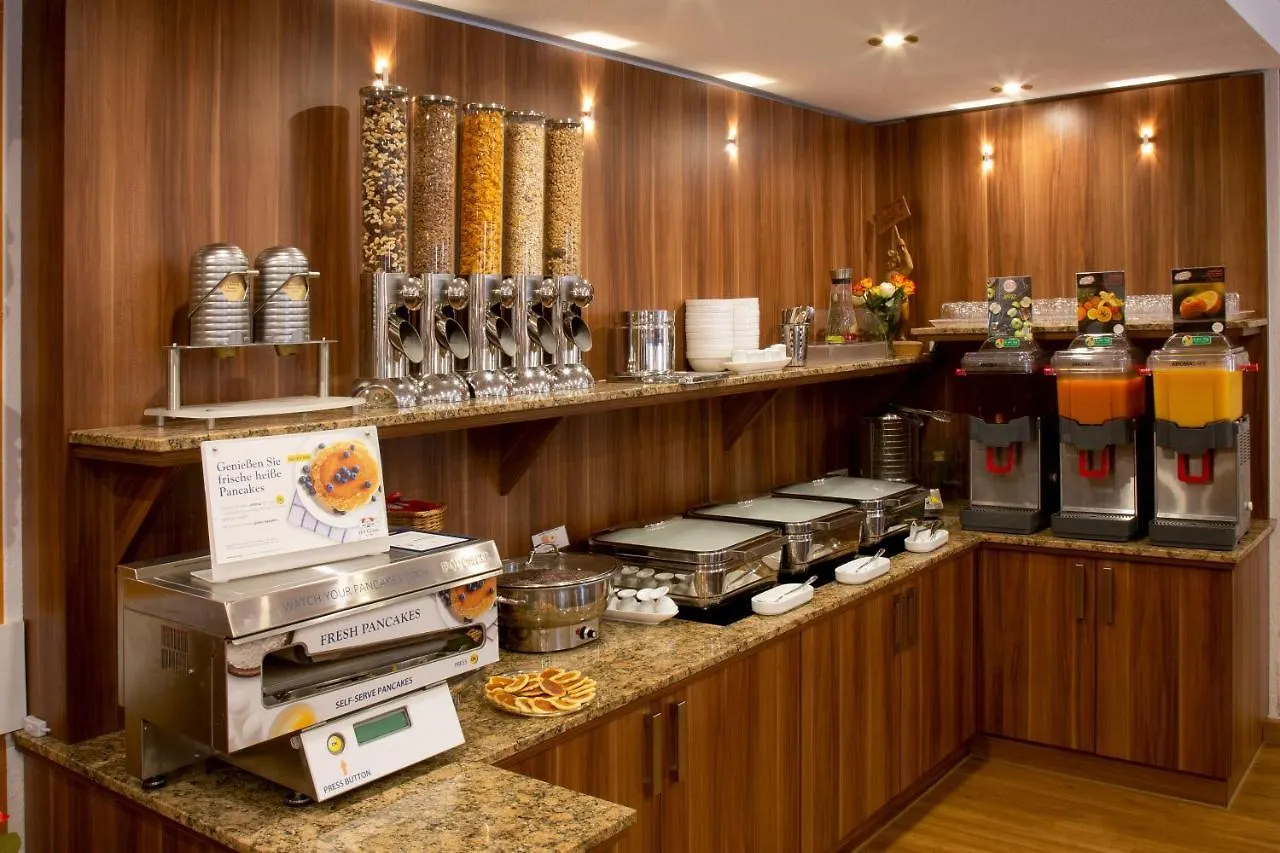 Tiptop Hotel Burgschmiet Garni Nuremberg
